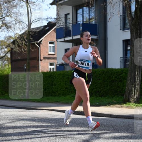 12.04.2026 - 45. Internationalen Wilhelmsburger Insellauf J. Mangold http://msf.ph/oto/9456776 12.04.2026 10:31:27 Ziel 2284, 3584, 3619, 3634, 2780, 5653, 3706, 2377, 4791, 5522, 4844, 3666 meine-sportfotos.de