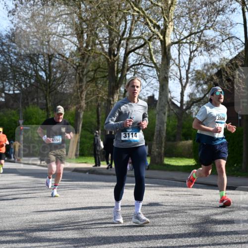 12.04.2026 - 45. Internationalen Wilhelmsburger Insellauf J. Mangold http://msf.ph/oto/9457084 12.04.2026 10:32:31 Ziel 3675, 3876, 3506, 4370, 3983, 3114, 4150, 3296, 3323, 5639, 2071, 3014, 3014, 5623, 3708, 4322, 3327, 5764 meine-sportfotos.de