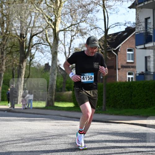 12.04.2026 - 45. Internationalen Wilhelmsburger Insellauf J. Mangold http://msf.ph/oto/9457102 12.04.2026 10:32:33 Ziel 3675, 3876, 3506, 4370, 3983, 3114, 4150, 3296, 3323, 5639, 2071, 3014, 5623, 3708, 4322, 3327, 5764, 2892 meine-sportfotos.de