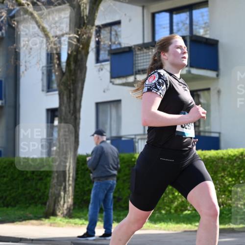 12.04.2026 - 45. Internationalen Wilhelmsburger Insellauf J. Mangold http://msf.ph/oto/9457182 12.04.2026 10:32:39 Ziel 4370, 3983, 3114, 4150, 3296, 3323, 5639, 2071, 3014, 5623, 3708, 4322, 3327, 5764, 2892 meine-sportfotos.de