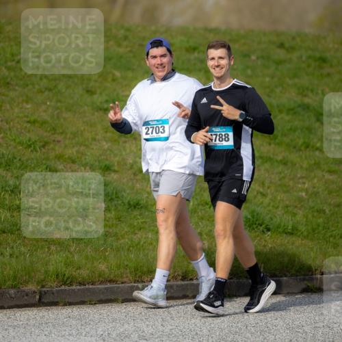12.04.2026 - 45. Internationalen Wilhelmsburger Insellauf Michael Strokosch http://msf.ph/oto/9457244 12.04.2026 10:06:04 Laufen 2703, 788 meine-sportfotos.de