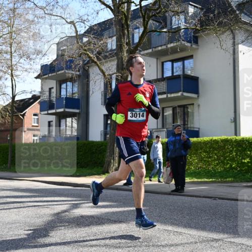 12.04.2026 - 45. Internationalen Wilhelmsburger Insellauf J. Mangold http://msf.ph/oto/9457270 12.04.2026 10:32:51 Ziel 2071, 3014, 5623, 3708, 4322, 3327, 5764, 2892, 5821, 4738, 2893, 5843 meine-sportfotos.de