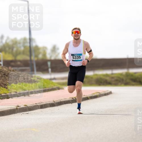 12.04.2026 - 45. Internationalen Wilhelmsburger Insellauf Michael Strokosch http://msf.ph/oto/9457277 12.04.2026 12:34:57 Laufen 5335 meine-sportfotos.de