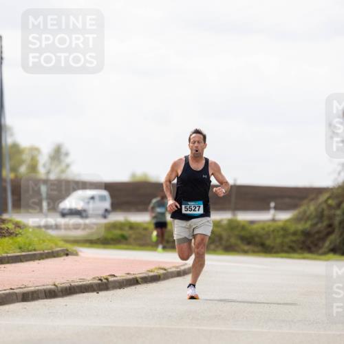 12.04.2026 - 45. Internationalen Wilhelmsburger Insellauf Michael Strokosch http://msf.ph/oto/9457288 12.04.2026 12:35:14 Laufen 5527 meine-sportfotos.de