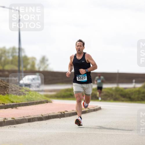 12.04.2026 - 45. Internationalen Wilhelmsburger Insellauf Michael Strokosch http://msf.ph/oto/9457294 12.04.2026 12:35:15 Laufen 5527 meine-sportfotos.de