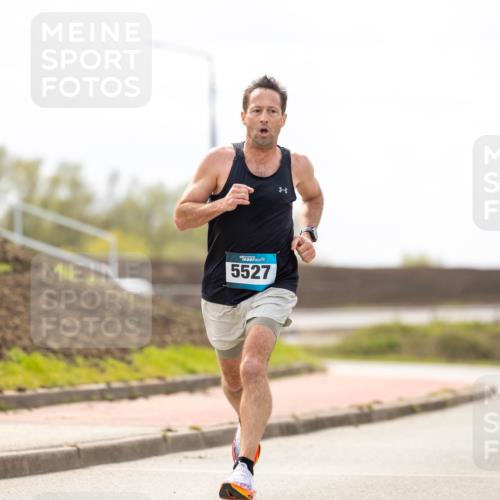 12.04.2026 - 45. Internationalen Wilhelmsburger Insellauf Michael Strokosch http://msf.ph/oto/9457312 12.04.2026 12:35:17 Laufen 5527 meine-sportfotos.de