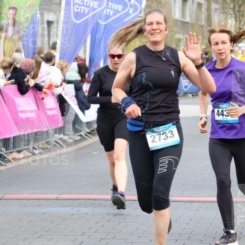 12.04.2026 - 45. Internationalen Wilhelmsburger Insellauf Strokosch-Dieckow http://msf.ph/oto/9457327 12.04.2026 13:02:36 Ziel 2733, 4433 meine-sportfotos.de