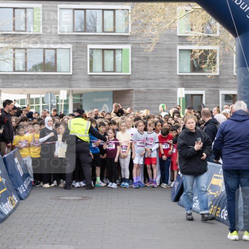12.04.2026 - 45. Internationalen Wilhelmsburger Insellauf Michael Strokosch http://msf.ph/oto/9457536 12.04.2026 14:44:46 Laufen 882, 1846, 1835, 71 meine-sportfotos.de