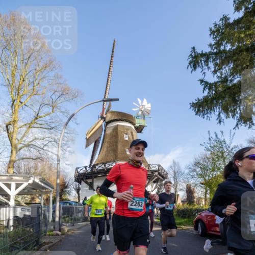 12.04.2026 - 45. Internationalen Wilhelmsburger Insellauf Michael Strokosch http://msf.ph/oto/9457590 12.04.2026 09:02:15 Laufen 5805, 2263, 4711 meine-sportfotos.de