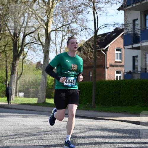 12.04.2026 - 45. Internationalen Wilhelmsburger Insellauf J. Mangold http://msf.ph/oto/9457721 12.04.2026 10:33:43 Ziel 3447, 4441, 4945, 4043, 2632, 2504, 4196, 5238, 5239, 5294, 3841, 3605, 2547, 3424, 3924, 4493, 3945, 3613, 2270 meine-sportfotos.de