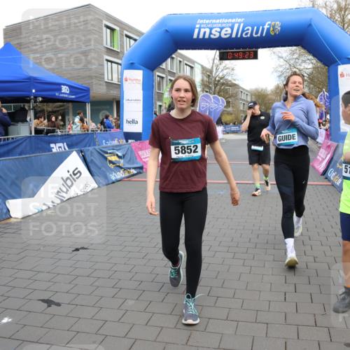 12.04.2026 - 45. Internationalen Wilhelmsburger Insellauf Strokosch-Dieckow http://msf.ph/oto/9457767 12.04.2026 13:02:22 Laufen  meine-sportfotos.de