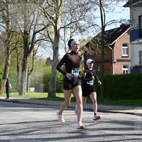 12.04.2026 - 45. Internationalen Wilhelmsburger Insellauf J. Mangold http://msf.ph/oto/9457835 12.04.2026 10:34:12 Ziel 2547, 3424, 3924, 4493, 3945, 3613, 2270, 4555, 2472, 2559, 3636, 3929, 5480, 3042, 3065, 2123, 3485, 3485, 3133, 4807, 3385, 2402, 2917, 2459, 2488, 2482, 4108, 3324 meine-sportfotos.de