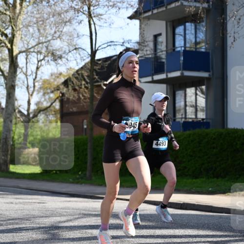 12.04.2026 - 45. Internationalen Wilhelmsburger Insellauf J. Mangold http://msf.ph/oto/9457847 12.04.2026 10:34:12 Ziel 2547, 3424, 3924, 4493, 3945, 3613, 2270, 4555, 2472, 2559, 3636, 3929, 5480, 3042, 3065, 2123, 3485, 3485, 3133, 4807, 3385, 2402, 2917, 2459, 2488, 2482, 4108, 3324 meine-sportfotos.de