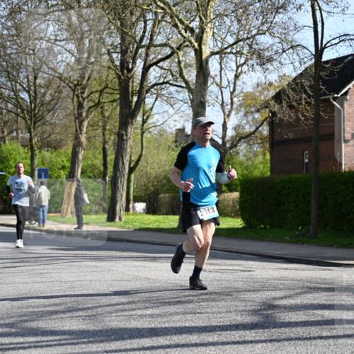 12.04.2026 - 45. Internationalen Wilhelmsburger Insellauf J. Mangold http://msf.ph/oto/9457862 12.04.2026 10:34:14 Ziel 3424, 3924, 4493, 3945, 3613, 2270, 4555, 2472, 2559, 3636, 3929, 5480, 3042, 3042, 3065, 2123, 3485, 3133, 4807, 4807, 3385, 2402, 2917, 2459, 2488, 2482, 4108, 3324 meine-sportfotos.de