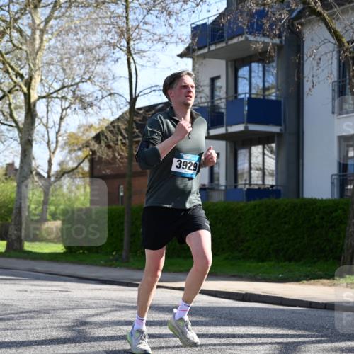 12.04.2026 - 45. Internationalen Wilhelmsburger Insellauf J. Mangold http://msf.ph/oto/9457928 12.04.2026 10:34:25 Ziel 3613, 2270, 4555, 2472, 2559, 3636, 3929, 5480, 3042, 3065, 2123, 3485, 3133, 3133, 4807, 3385, 2402, 2917, 2459, 2488, 2482, 4108, 3324, 5492, 5036, 5048, 2423, 2814, 4000, 5551 meine-sportfotos.de