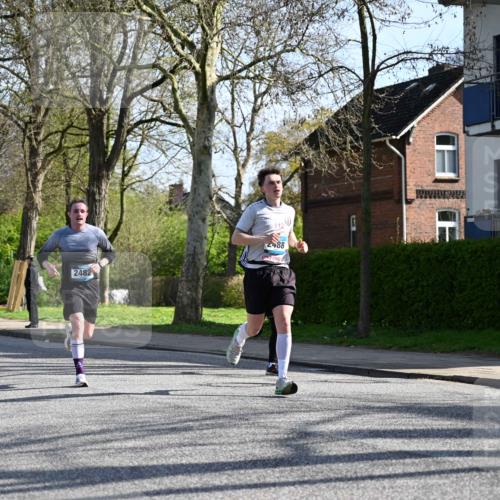 12.04.2026 - 45. Internationalen Wilhelmsburger Insellauf J. Mangold http://msf.ph/oto/9458018 12.04.2026 10:34:44 Ziel 3485, 3133, 4807, 3385, 2402, 2917, 2459, 2488, 2482, 4108, 3324, 5492, 5036, 5048, 5036, 5048, 2423, 2814, 4000, 5551, 4109, 2497, 2497, 2583, 3759, 4127, 5523 meine-sportfotos.de
