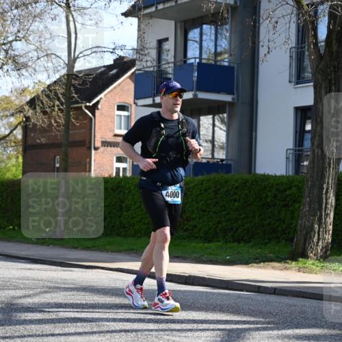 12.04.2026 - 45. Internationalen Wilhelmsburger Insellauf J. Mangold http://msf.ph/oto/9458072 12.04.2026 10:34:58 Ziel 2488, 2482, 4108, 3324, 5492, 5036, 5048, 2423, 2814, 4000, 5551, 4109, 2497, 2583, 3759, 4127, 5523, 4884, 5603 meine-sportfotos.de