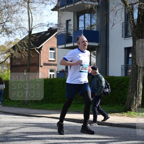 12.04.2026 - 45. Internationalen Wilhelmsburger Insellauf J. Mangold http://msf.ph/oto/9458153 12.04.2026 10:35:13 Ziel 4000, 5551, 4109, 2497, 2583, 3759, 4127, 5523, 4884, 5603, 4521, 4521, 5731, 5950, 5042, 4050, 5589, 3084, 3516 meine-sportfotos.de