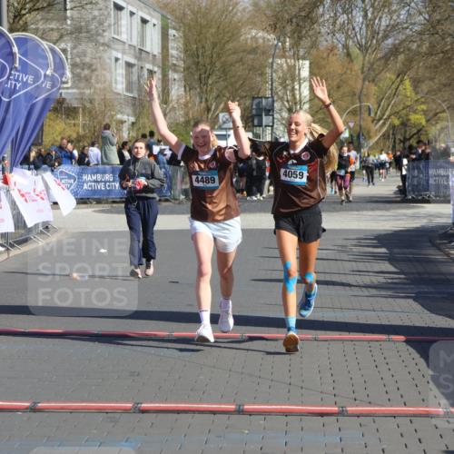 12.04.2026 - 45. Internationalen Wilhelmsburger Insellauf Strokosch-Dieckow http://msf.ph/oto/9458188 12.04.2026 11:04:44 Ziel 5533, 2664, 5792, 4059, 4489, 4686 meine-sportfotos.de