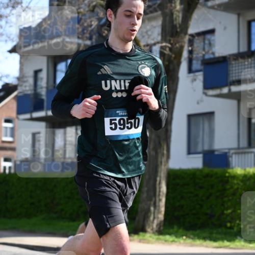 12.04.2026 - 45. Internationalen Wilhelmsburger Insellauf J. Mangold http://msf.ph/oto/9458298 12.04.2026 10:35:45 Ziel 5603, 4521, 5731, 5950, 5042, 4050, 5589, 3084, 3516, 3221, 2192, 3731, 2192, 3731, 4118, 4190, 4439, 4172, 4030, 5291 meine-sportfotos.de