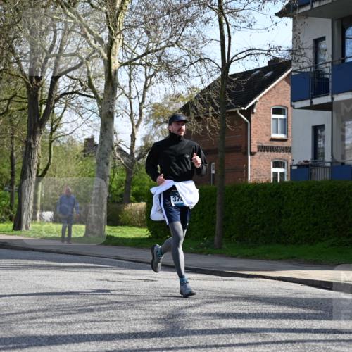 12.04.2026 - 45. Internationalen Wilhelmsburger Insellauf J. Mangold http://msf.ph/oto/9458319 12.04.2026 10:35:50 Ziel 4521, 5731, 5950, 5042, 4050, 5589, 3084, 3516, 3221, 2192, 3731, 4118, 4190, 4439, 4172, 4172, 4030, 5291, 2446 meine-sportfotos.de