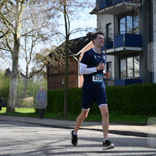 12.04.2026 - 45. Internationalen Wilhelmsburger Insellauf J. Mangold http://msf.ph/oto/9458374 12.04.2026 10:35:57 Ziel 4050, 5589, 3084, 3516, 3221, 2192, 3731, 4118, 4190, 4439, 4172, 4030, 5291, 2446, 2090, 5691, 3796 meine-sportfotos.de