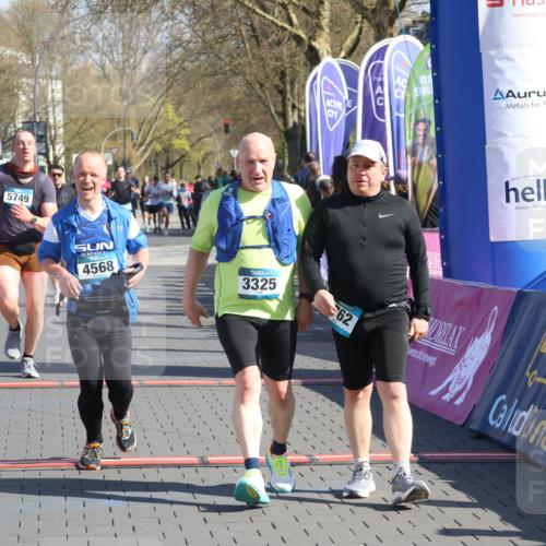 12.04.2026 - 45. Internationalen Wilhelmsburger Insellauf Strokosch-Dieckow http://msf.ph/oto/9458400 12.04.2026 10:48:13 Ziel 4539, 3762, 4568, 3325, 5749 meine-sportfotos.de