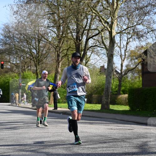 12.04.2026 - 45. Internationalen Wilhelmsburger Insellauf J. Mangold http://msf.ph/oto/9458463 12.04.2026 10:36:15 Ziel 4190, 4439, 4172, 4030, 5291, 2446, 2090, 5691, 3796, 2582, 3629, 3894, 4544, 3230, 4978 meine-sportfotos.de