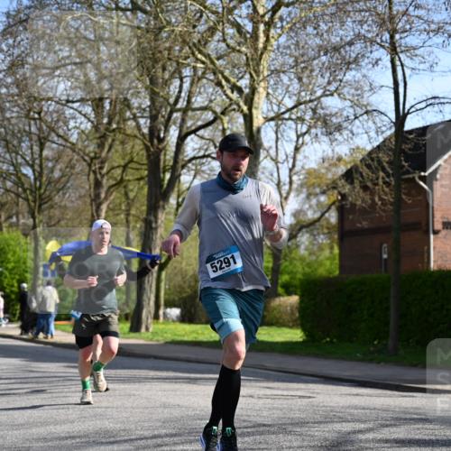 12.04.2026 - 45. Internationalen Wilhelmsburger Insellauf J. Mangold http://msf.ph/oto/9458474 12.04.2026 10:36:15 Ziel 4190, 4439, 4172, 4030, 5291, 2446, 2090, 5691, 3796, 2582, 3629, 3894, 4544, 3230, 4978 meine-sportfotos.de