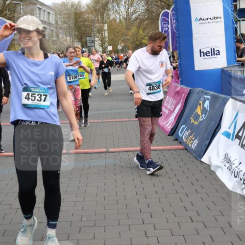 12.04.2026 - 45. Internationalen Wilhelmsburger Insellauf Strokosch-Dieckow http://msf.ph/oto/9458486 12.04.2026 13:01:36 Laufen  meine-sportfotos.de