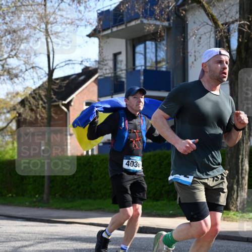 12.04.2026 - 45. Internationalen Wilhelmsburger Insellauf J. Mangold http://msf.ph/oto/9458493 12.04.2026 10:36:18 Ziel 4190, 4439, 4172, 4030, 5291, 2446, 2090, 5691, 3796, 2582, 3629, 3894, 4544, 4544, 3230, 4978 meine-sportfotos.de