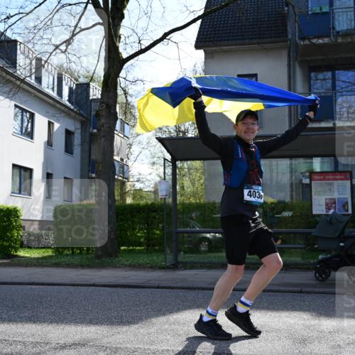 12.04.2026 - 45. Internationalen Wilhelmsburger Insellauf J. Mangold http://msf.ph/oto/9458524 12.04.2026 10:36:19 Ziel 4190, 4439, 4172, 4030, 5291, 2446, 2090, 5691, 3796, 2582, 3629, 3894, 4544, 3230, 4978, 5567 meine-sportfotos.de