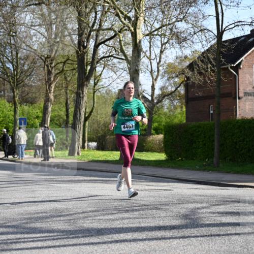 12.04.2026 - 45. Internationalen Wilhelmsburger Insellauf J. Mangold http://msf.ph/oto/9458696 12.04.2026 10:37:10 Ziel 2375, 2444, 3670, 2451, 2106, 4467, 4482, 4779, 3492, 5643, 3238, 3238, 2531, 5496, 5251, 3182, 2568, 2657, 4833, 5706 meine-sportfotos.de