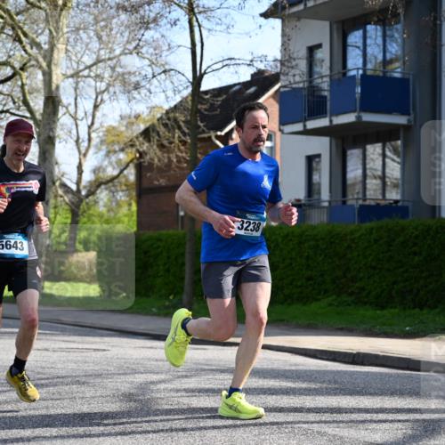 12.04.2026 - 45. Internationalen Wilhelmsburger Insellauf J. Mangold http://msf.ph/oto/9458768 12.04.2026 10:37:22 Ziel 4467, 4482, 4779, 3492, 5643, 3238, 2531, 5496, 5251, 3182, 2568, 2657, 4833, 5706, 2105, 4013, 3386, 5289, 2537, 2020 meine-sportfotos.de