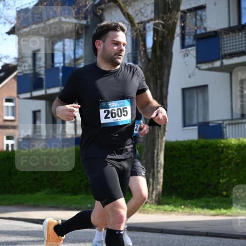 12.04.2026 - 45. Internationalen Wilhelmsburger Insellauf J. Mangold http://msf.ph/oto/9458995 12.04.2026 10:38:14 Ziel 5363, 2986, 5732, 3087, 4832, 2605, 2614, 4063, 3214, 2710, 4264, 3911, 5511, 4679, 2115 meine-sportfotos.de