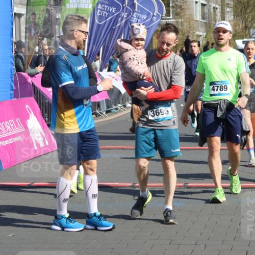 12.04.2026 - 45. Internationalen Wilhelmsburger Insellauf Strokosch-Dieckow http://msf.ph/oto/9459449 12.04.2026 10:49:21 Ziel 3695, 5039, 2672, 4789, 4661, 5360, 5649, 2649, 2231, 3200 meine-sportfotos.de