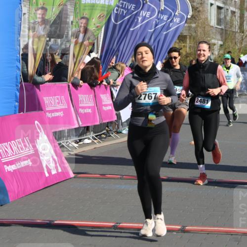 12.04.2026 - 45. Internationalen Wilhelmsburger Insellauf Strokosch-Dieckow http://msf.ph/oto/9459522 12.04.2026 11:06:10 Ziel 2267, 2268, 2767, 2481, 2449 meine-sportfotos.de