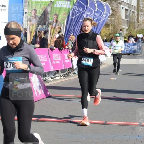 12.04.2026 - 45. Internationalen Wilhelmsburger Insellauf Strokosch-Dieckow http://msf.ph/oto/9459561 12.04.2026 11:06:11 Ziel 2268, 2767, 2481, 2449 meine-sportfotos.de