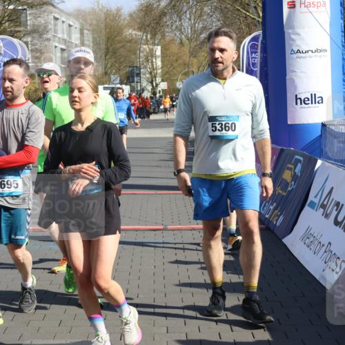 12.04.2026 - 45. Internationalen Wilhelmsburger Insellauf Strokosch-Dieckow http://msf.ph/oto/9459564 12.04.2026 10:49:24 Ziel 4661, 5360, 5649, 2649, 2231, 3200, 4185, 2179 meine-sportfotos.de