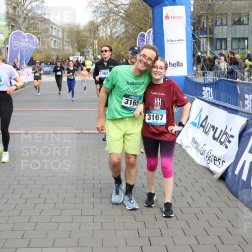 12.04.2026 - 45. Internationalen Wilhelmsburger Insellauf Strokosch-Dieckow http://msf.ph/oto/9459740 12.04.2026 13:00:44 Laufen  meine-sportfotos.de