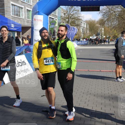 12.04.2026 - 45. Internationalen Wilhelmsburger Insellauf Strokosch-Dieckow http://msf.ph/oto/9459764 12.04.2026 11:06:30 Ziel  meine-sportfotos.de