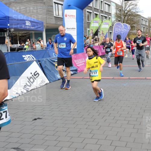 12.04.2026 - 45. Internationalen Wilhelmsburger Insellauf Strokosch-Dieckow http://msf.ph/oto/9459968 12.04.2026 13:00:31 Laufen  meine-sportfotos.de