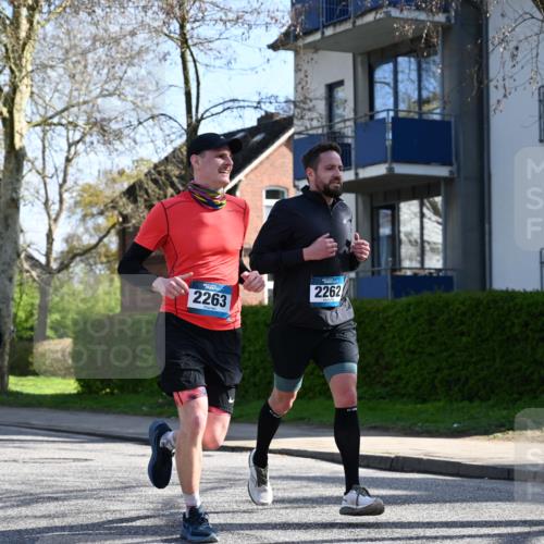 12.04.2026 - 45. Internationalen Wilhelmsburger Insellauf J. Mangold http://msf.ph/oto/9460312 12.04.2026 10:42:13 Ziel 4615, 2222, 3419, 4042, 3991, 2262, 2263, 2252, 3091, 5442, 5273, 2724, 2500, 3021 meine-sportfotos.de