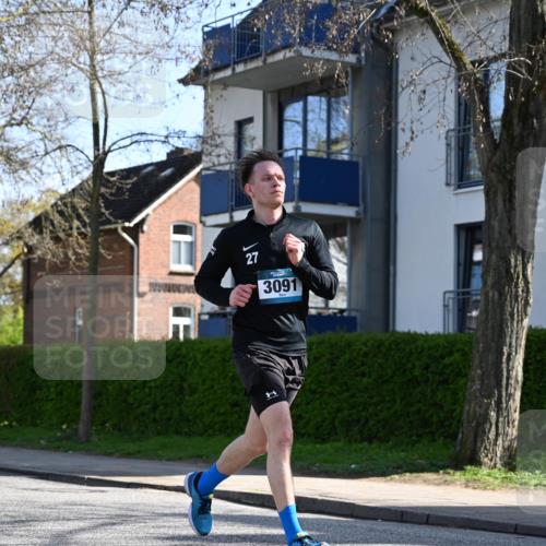 12.04.2026 - 45. Internationalen Wilhelmsburger Insellauf J. Mangold http://msf.ph/oto/9460375 12.04.2026 10:42:37 Ziel 2252, 3091, 5442, 5273, 2724, 2500, 3021, 5751, 5794, 3779, 5840, 2406, 4377, 4377, 3086, 3227, 4974, 5705, 2189, 5697, 2813, 4931, 3565, 5337, 2102, 2656, 2104 meine-sportfotos.de