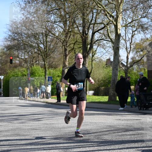 12.04.2026 - 45. Internationalen Wilhelmsburger Insellauf J. Mangold http://msf.ph/oto/9460719 12.04.2026 10:43:34 Ziel 3486, 4428, 3022, 4349, 2065, 3345, 2073, 4829, 4062, 4062, 5824, 3356 meine-sportfotos.de