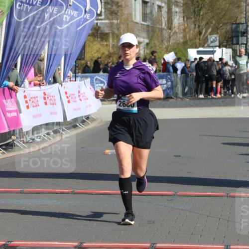 12.04.2026 - 45. Internationalen Wilhelmsburger Insellauf Strokosch-Dieckow http://msf.ph/oto/9460743 12.04.2026 11:08:13 Ziel 2924, 2660 meine-sportfotos.de