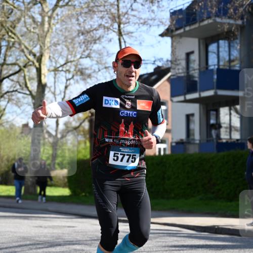12.04.2026 - 45. Internationalen Wilhelmsburger Insellauf J. Mangold http://msf.ph/oto/9460860 12.04.2026 10:44:18 Ziel 5766, 5775, 3662, 2911, 4934, 2940, 4815, 4758, 5009, 4815, 4758, 5009, 4906, 5805, 2920, 3173, 2190, 4914, 5341, 5435, 5563, 2075 meine-sportfotos.de