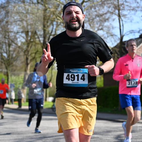 12.04.2026 - 45. Internationalen Wilhelmsburger Insellauf J. Mangold http://msf.ph/oto/9460944 12.04.2026 10:44:45 Ziel 5805, 2920, 3173, 2190, 4914, 5341, 5435, 5563, 2075, 2810, 3408, 4739, 3416, 3416, 2899, 4785, 3566, 5037, 5046, 3747, 3747, 3054, 2376, 2300, 3334, 4958, 3500, 4928 meine-sportfotos.de
