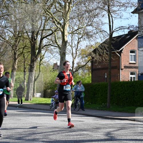 12.04.2026 - 45. Internationalen Wilhelmsburger Insellauf J. Mangold http://msf.ph/oto/9460988 12.04.2026 10:44:51 Ziel 2920, 3173, 2190, 4914, 5341, 5435, 5563, 2075, 2810, 3408, 4739, 3416, 2899, 4785, 2899, 4785, 3566, 5037, 5046, 3747, 3054, 2376, 2300, 3334, 2300, 3334, 4958, 3500, 4928, 4333, 2301, 2995, 2134, 3369 meine-sportfotos.de