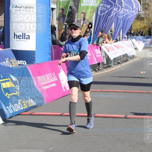 12.04.2026 - 45. Internationalen Wilhelmsburger Insellauf Strokosch-Dieckow http://msf.ph/oto/9461010 12.04.2026 11:08:42 Ziel 4977, 3740, 2686 meine-sportfotos.de